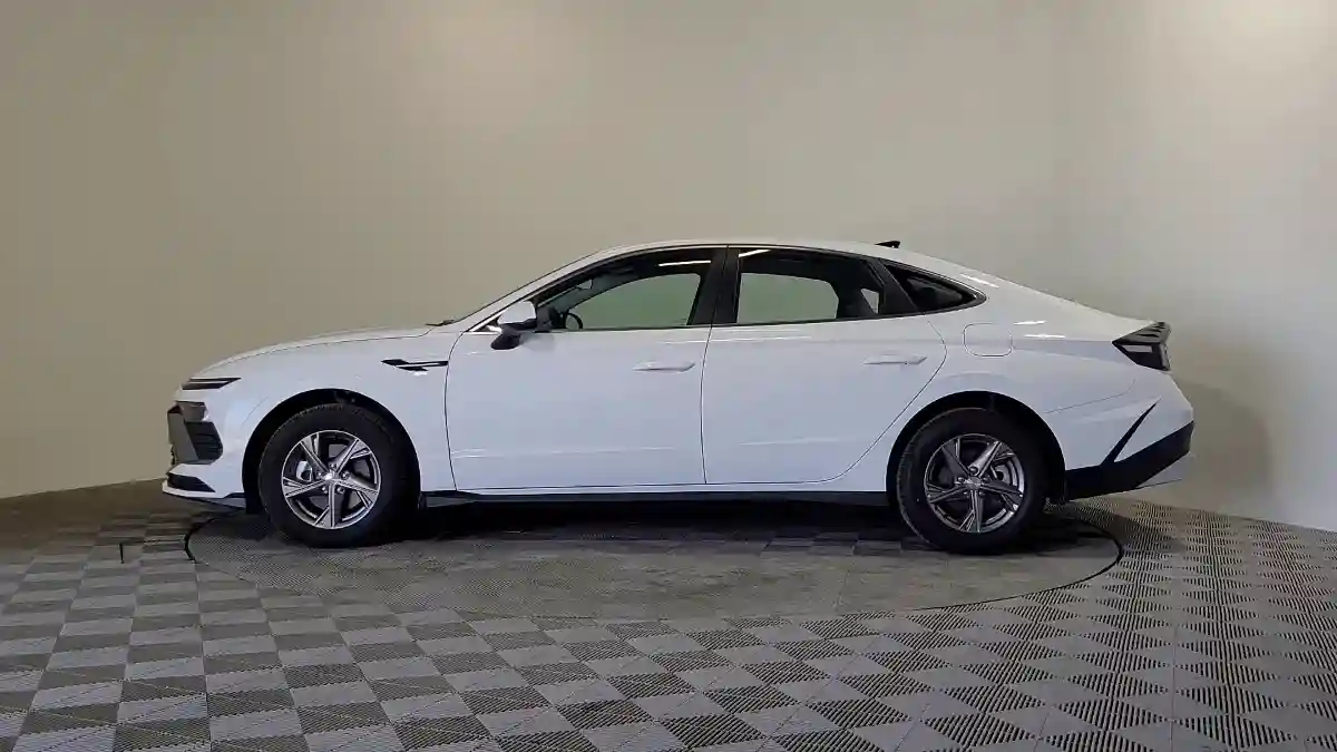Hyundai Sonata 2024 года за 13 110 000 тг. в Алматы