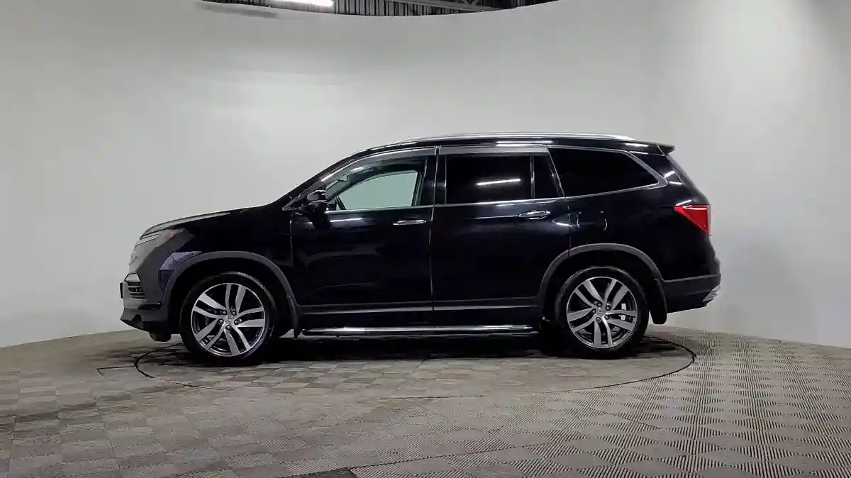 Honda Pilot 2017 года за 18 422 000 тг. в Алматы
