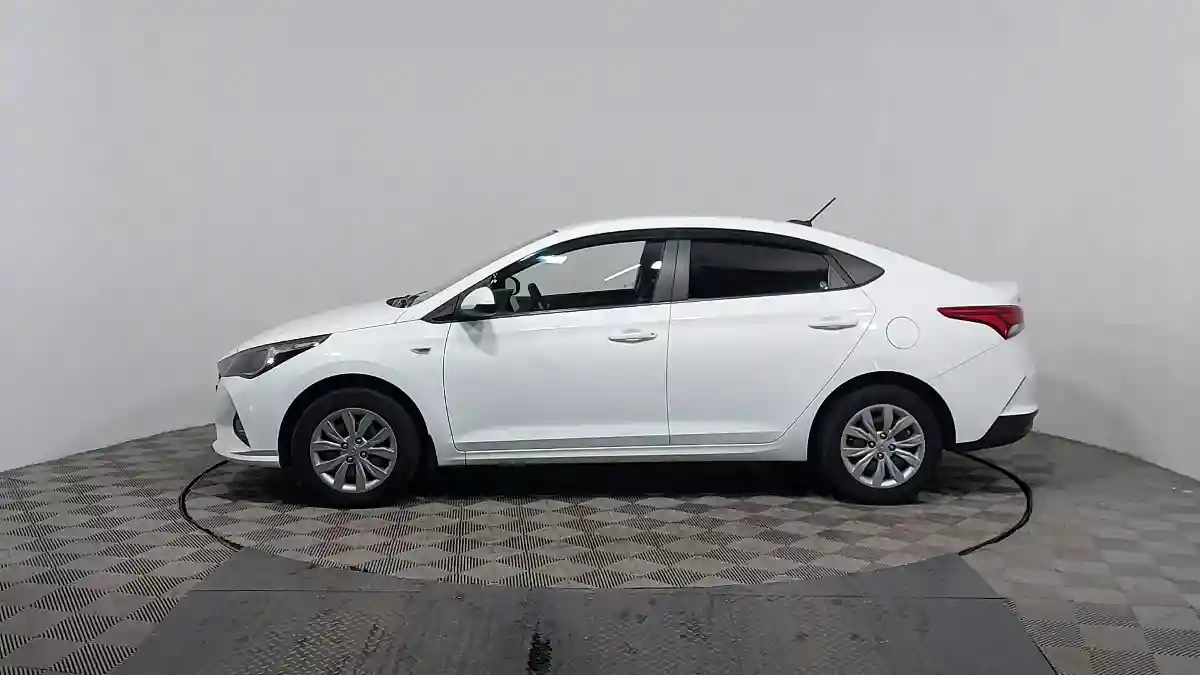 Hyundai Accent 2021 года за 7 990 000 тг. в Астана