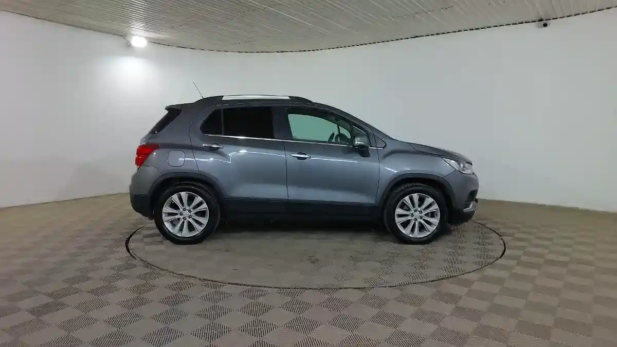 Chevrolet Tracker 2020 года за 7 990 000 тг. в Шымкент