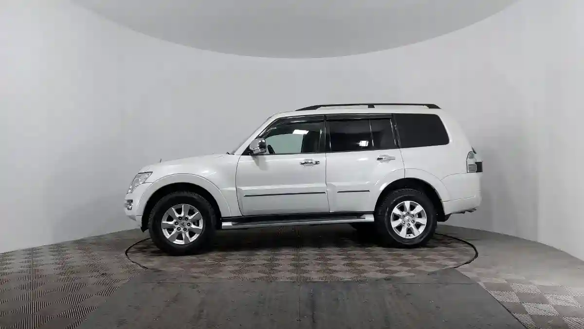 Mitsubishi Pajero 2021 года за 18 290 000 тг. в Астана