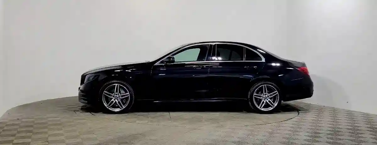 Mercedes-Benz E-Класс 2019 года за 21 990 000 тг. в Актау