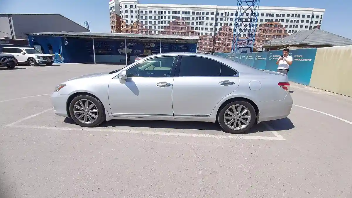Lexus ES 2010 года за 8 750 000 тг. в Шымкент