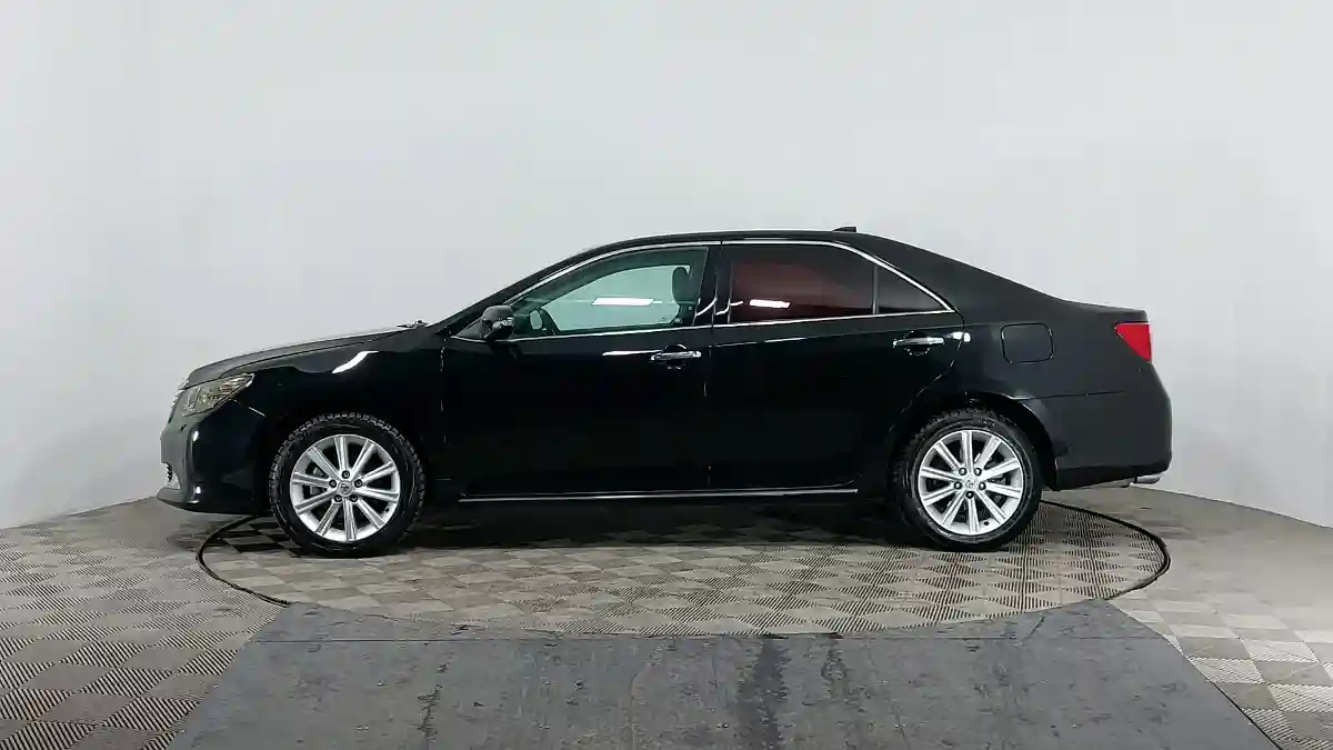 Toyota Camry 2013 года за 8 990 000 тг. в Петропавловск