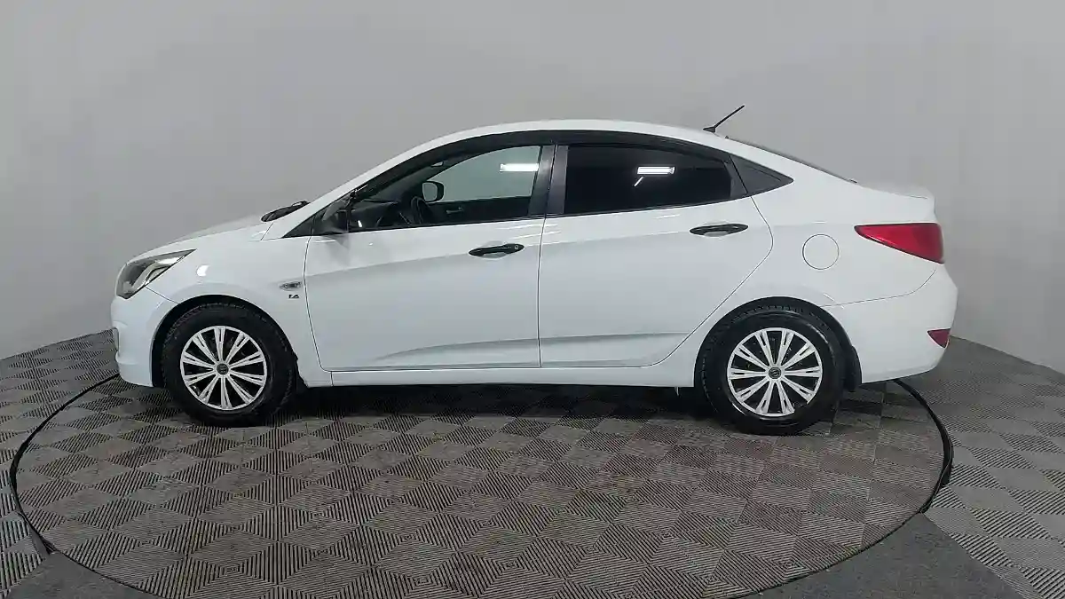 Hyundai Accent 2014 года за 3 850 000 тг. в Астана