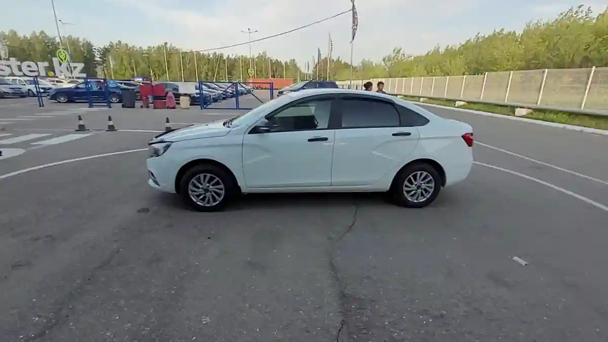 LADA (ВАЗ) Vesta 2018 года за 3 950 000 тг. в Усть-Каменогорск