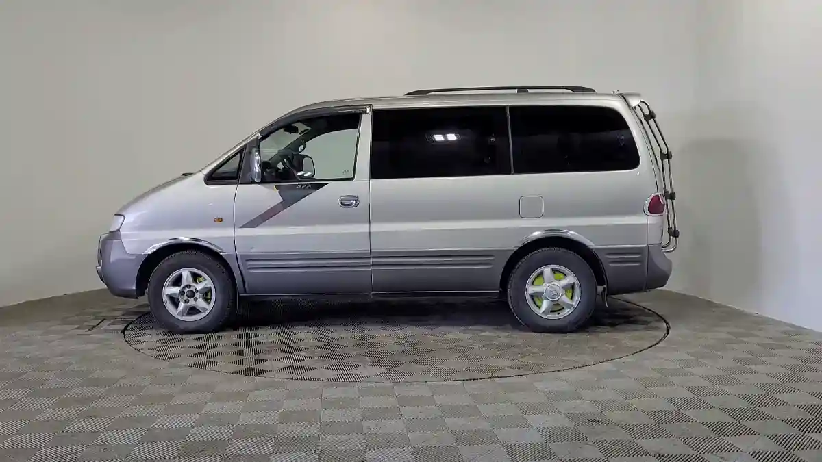 Hyundai Starex 2002 года за 2 790 000 тг. в Алматы