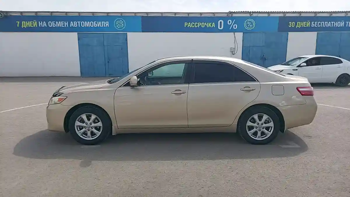 Toyota Camry 2010 года за 7 650 000 тг. в Актау