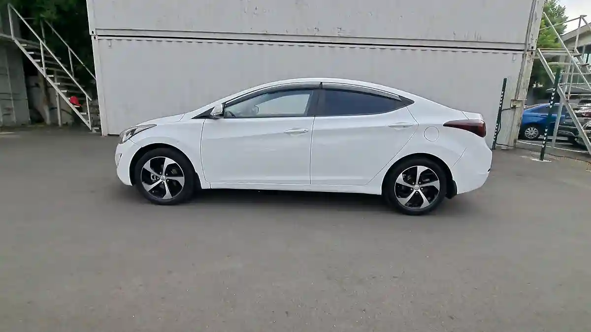 Hyundai Elantra 2015 года за 5 950 000 тг. в Алматы