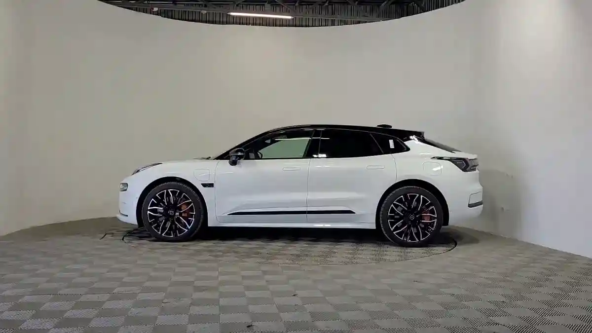 Zeekr 001 2023 года за 30 645 000 тг. в Алматы