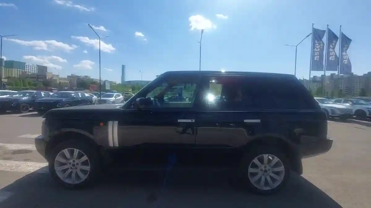 Land Rover Range Rover 2003 года за 2 250 000 тг. в Астана
