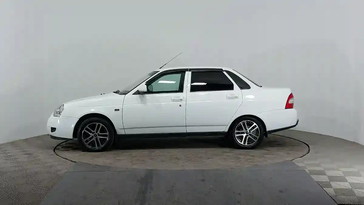 LADA (ВАЗ) Priora 2015 года за 3 250 000 тг. в Астана