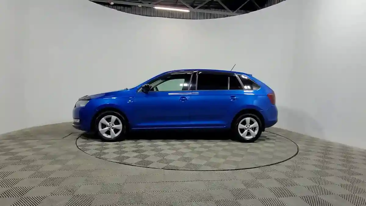 Skoda Rapid 2015 года за 3 790 000 тг. в Алматы