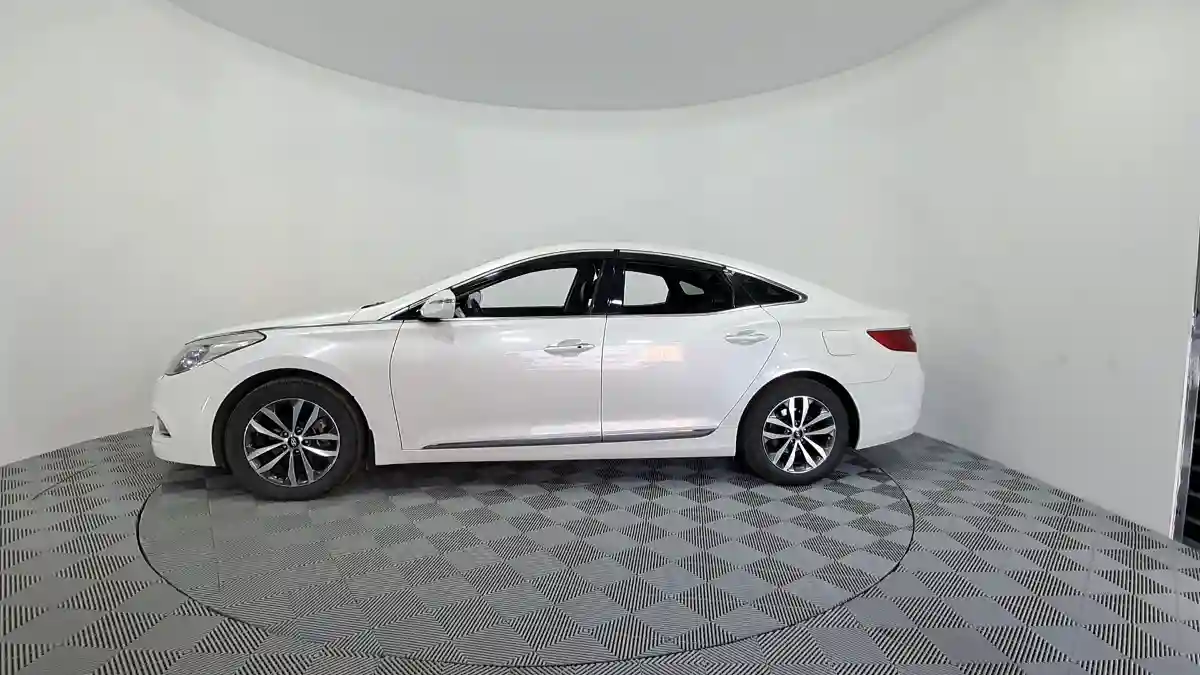 Hyundai Grandeur 2013 года за 6 790 000 тг. в Астана