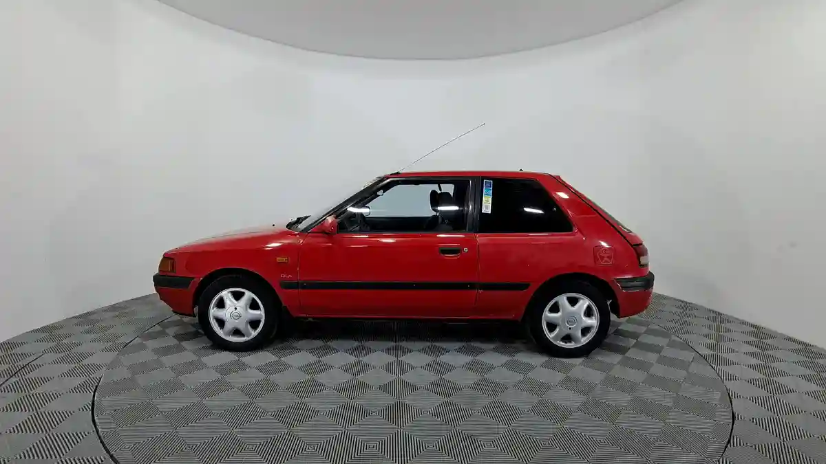 Mazda 323 1992 года за 1 150 000 тг. в Астана