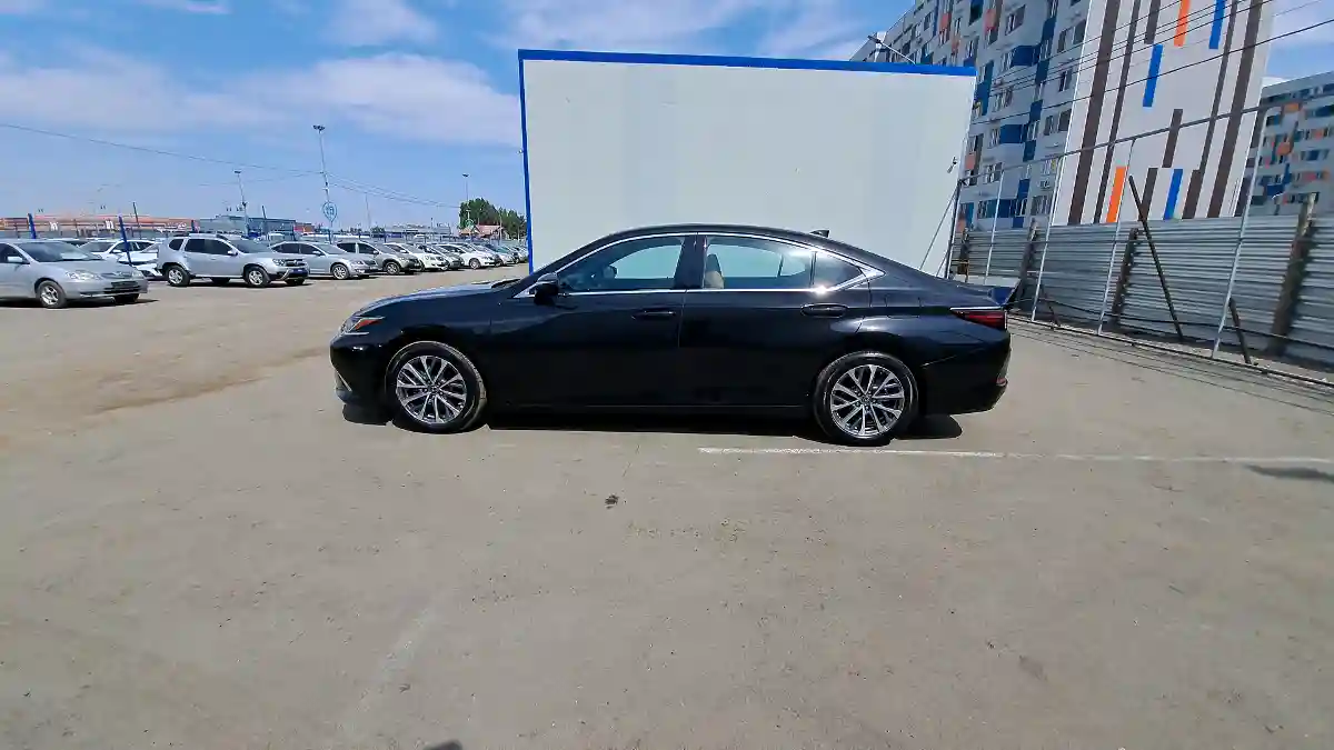 Lexus ES 2022 года за 30 207 000 тг. в Алматы