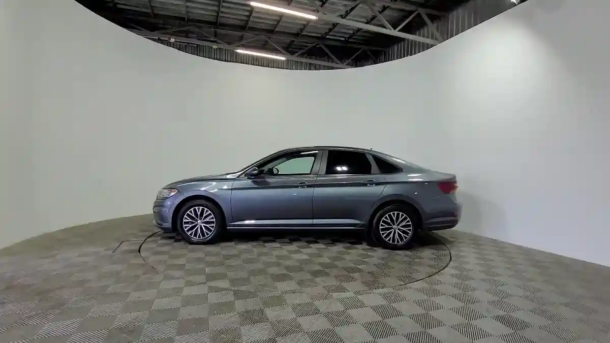 Volkswagen Jetta 2019 года за 8 690 000 тг. в Алматы