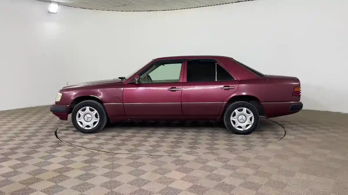 Mercedes-Benz W124 1990 года за 590 000 тг. в Шымкент