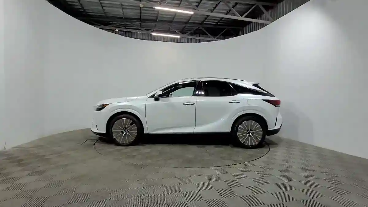 Lexus RX 2023 года за 45 642 000 тг. в Алматы