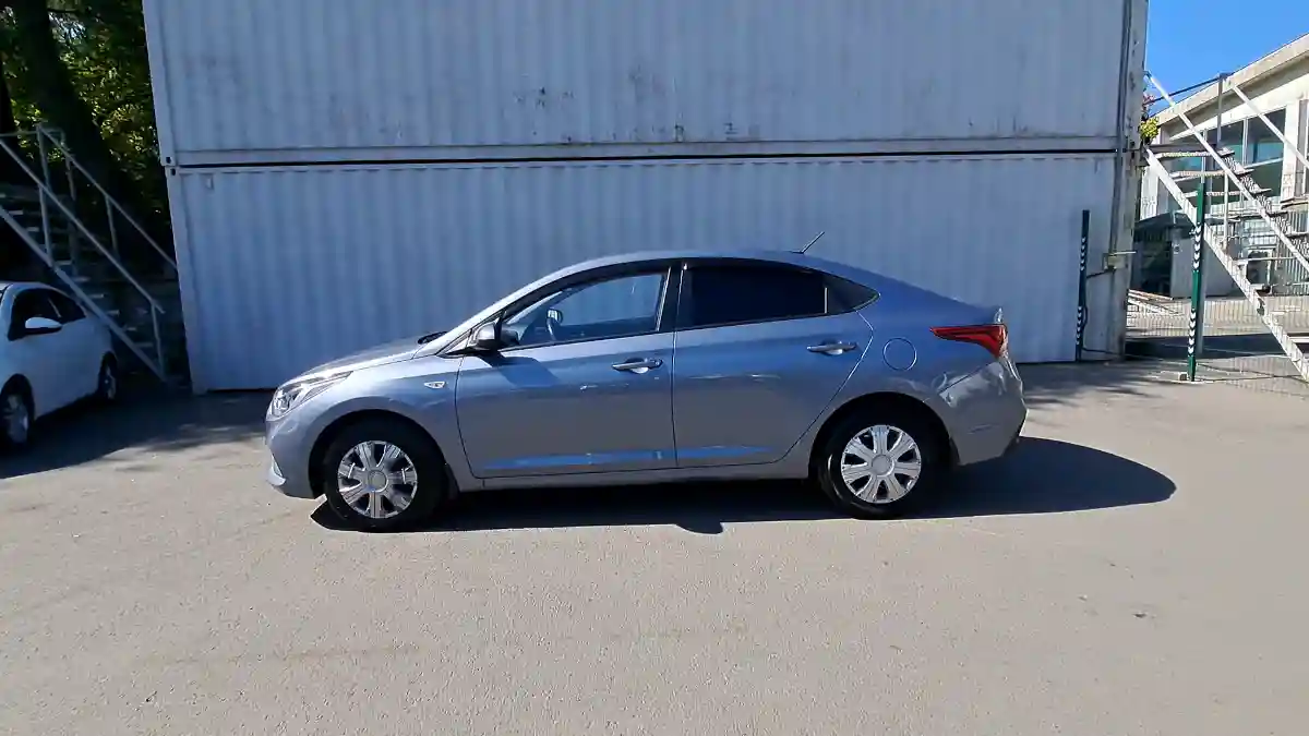 Hyundai Accent 2017 года за 6 890 000 тг. в Алматы