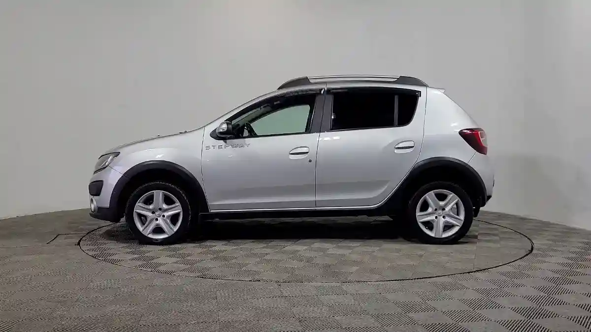 Renault Sandero 2018 года за 5 400 000 тг. в Алматы