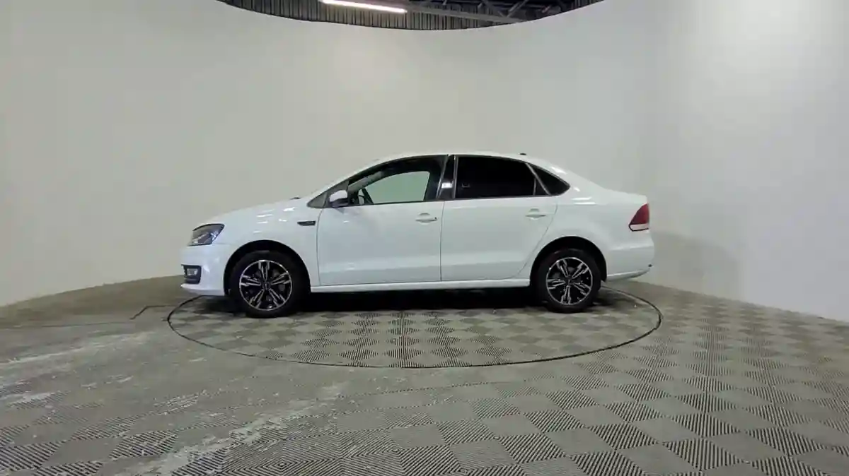 Volkswagen Polo 2019 года за 6 700 000 тг. в Алматы
