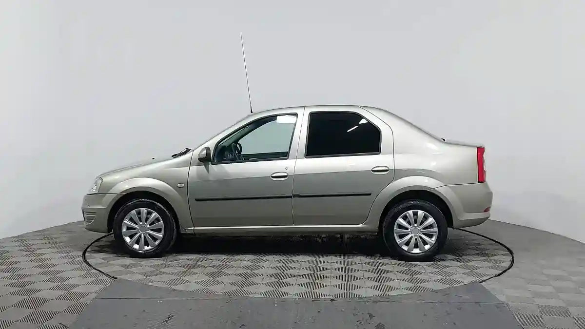 Renault Logan 2013 года за 2 600 000 тг. в Астана