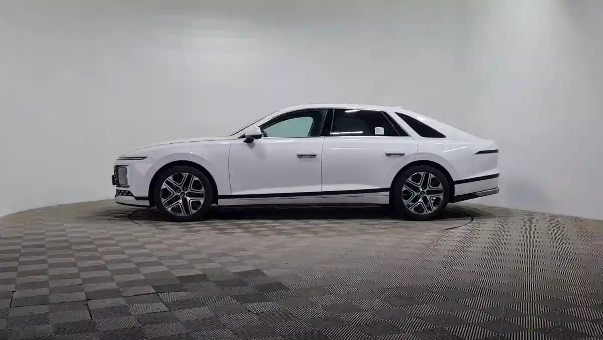 Hyundai Grandeur 2023 года за 24 737 000 тг. в Алматы