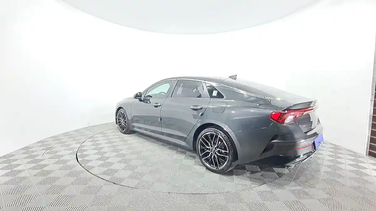 Kia K5 2021 года за 16 316 000 тг. в Астана