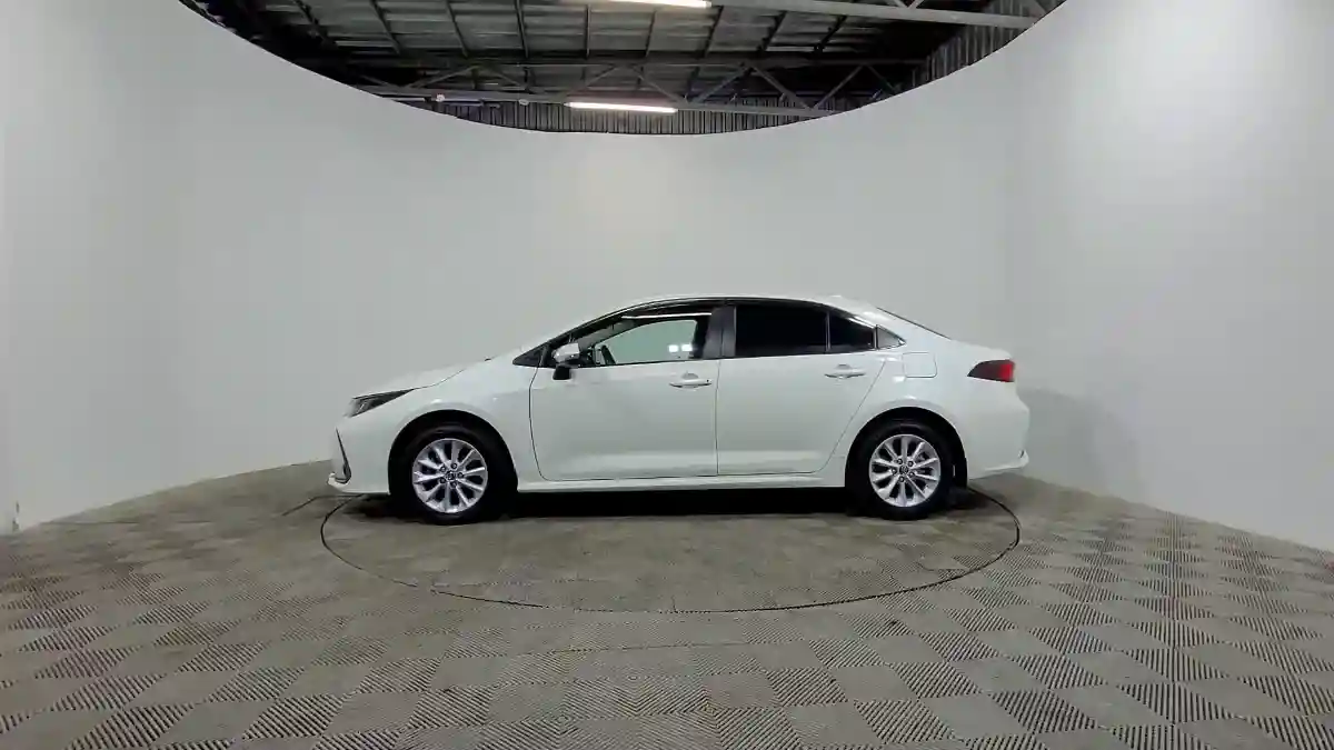 Toyota Corolla 2019 года за 10 639 000 тг. в Алматы