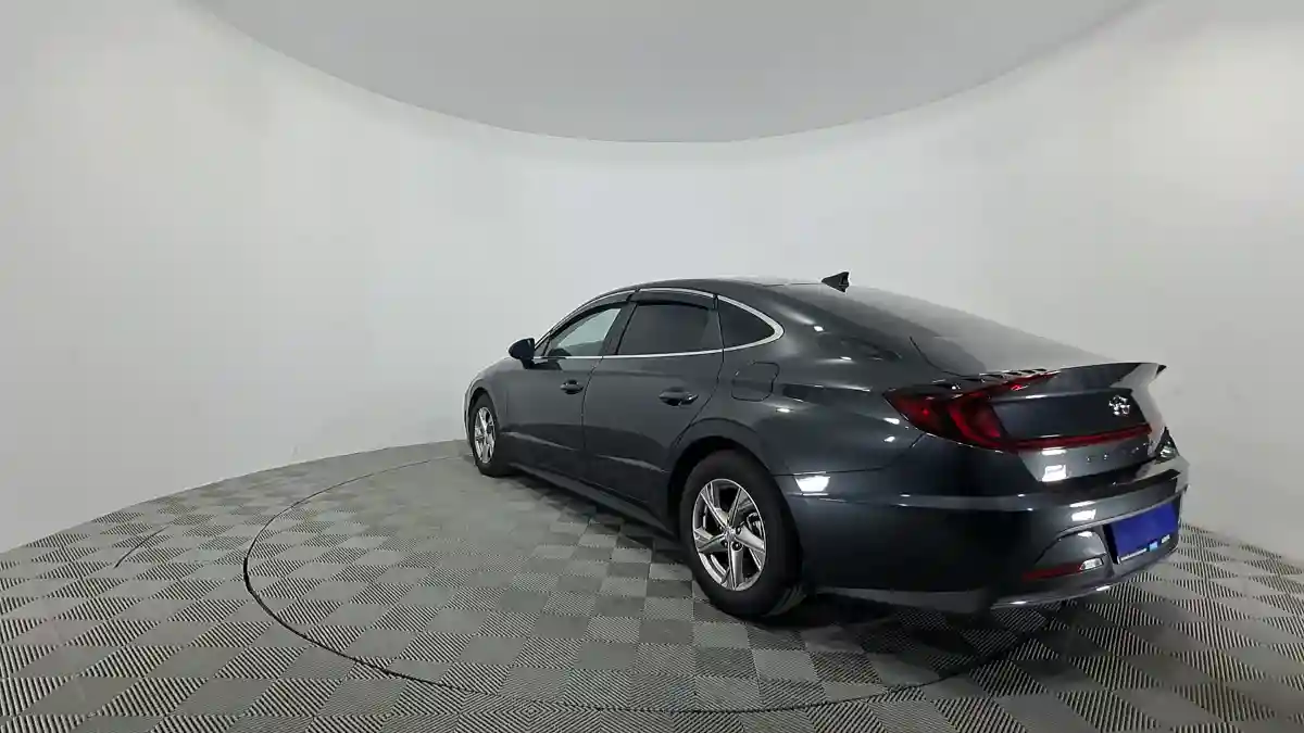 Hyundai Sonata 2021 года за 12 883 000 тг. в Астана