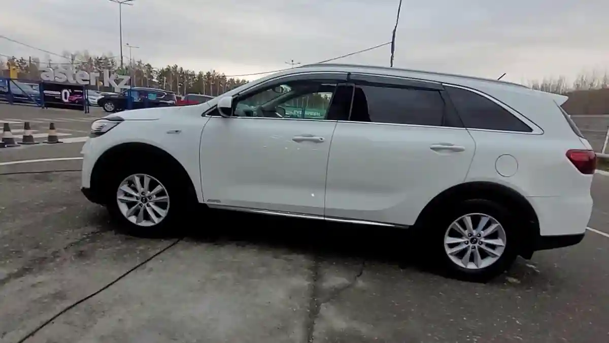 Kia Sorento 2018 года за 11 990 000 тг. в Усть-Каменогорск