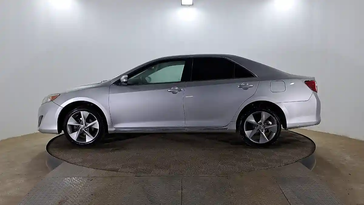 Toyota Camry 2012 года за 6 990 000 тг. в Астана