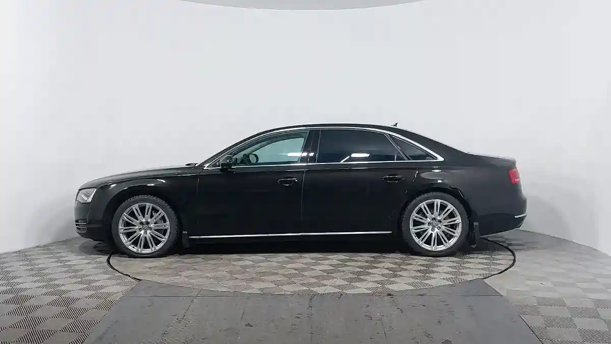 Audi A8 2010 года за 8 650 000 тг. в Астана