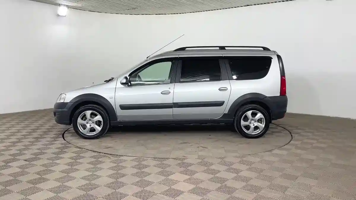 LADA (ВАЗ) Largus Cross 2018 года за 5 300 000 тг. в Шымкент