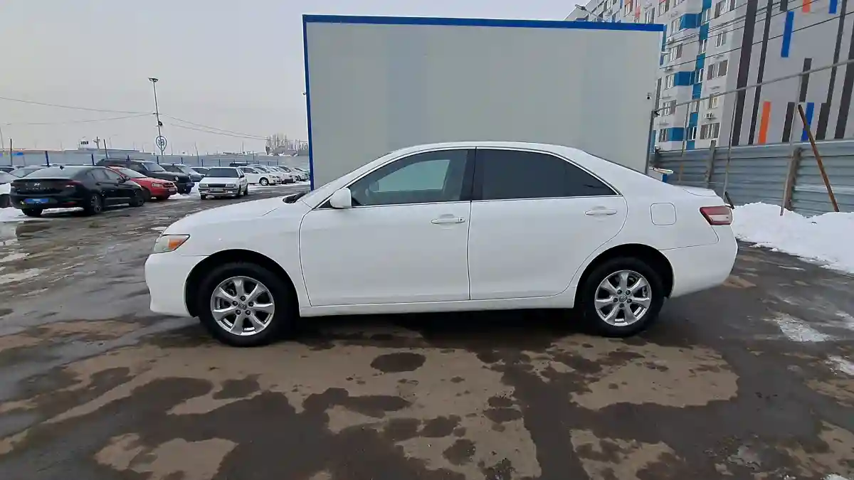 Toyota Camry 2011 года за 7 300 000 тг. в Алматы
