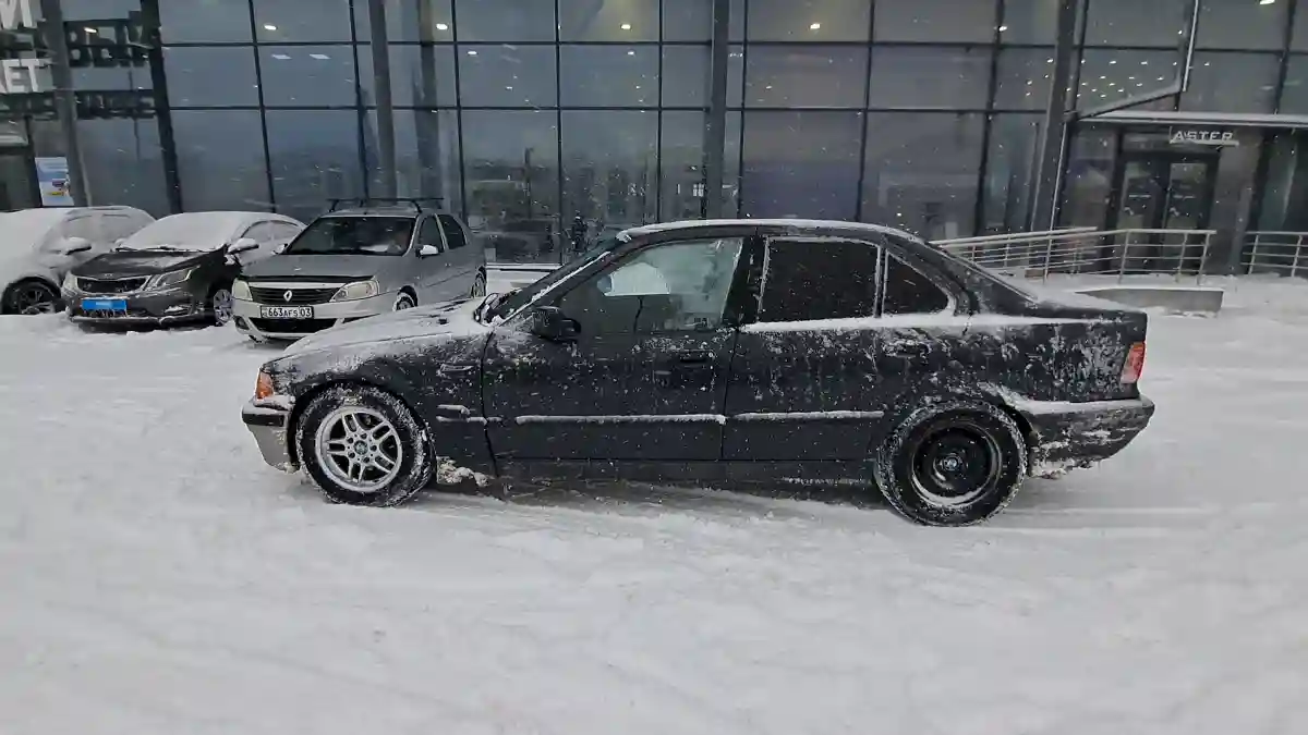 BMW 3 серии 1992 года за 750 000 тг. в Астана