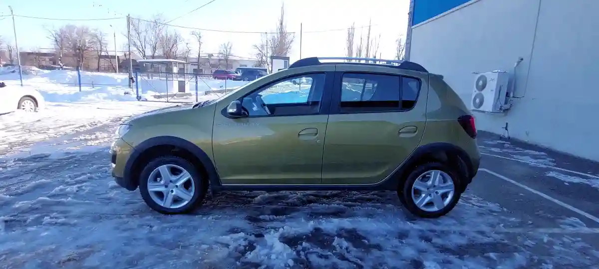 Renault Sandero 2015 года за 4 390 000 тг. в Шымкент