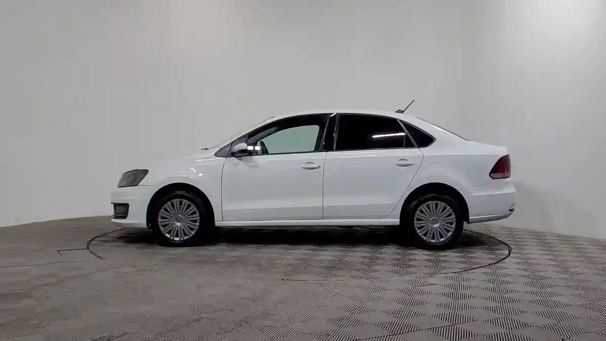 Volkswagen Polo 2019 года за 5 990 000 тг. в Алматы