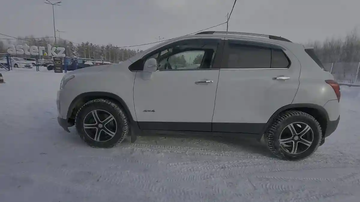 Chevrolet Tracker 2013 года за 4 690 000 тг. в Усть-Каменогорск