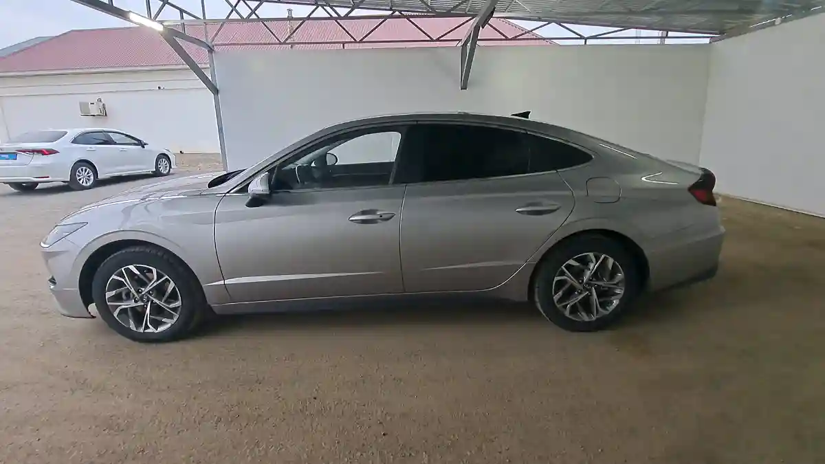 Hyundai Sonata 2019 года за 9 690 000 тг. в Кызылорда