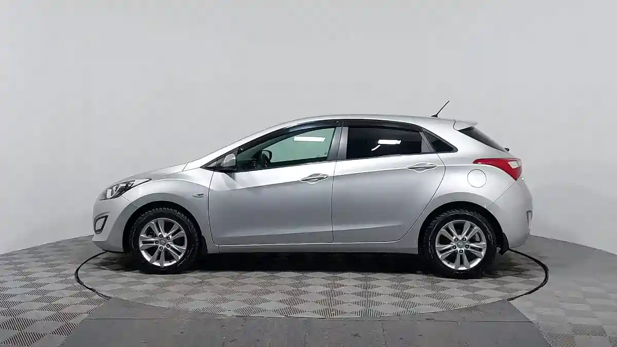 Hyundai i30 2014 года за 6 250 000 тг. в Астана