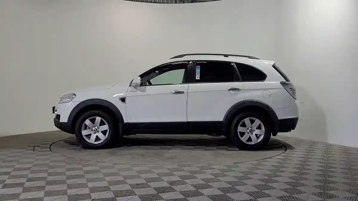 Chevrolet Captiva 2008 года за 3 990 000 тг. в Алматы