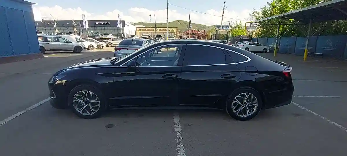 Hyundai Sonata 2022 года за 11 290 000 тг. в Алматы
