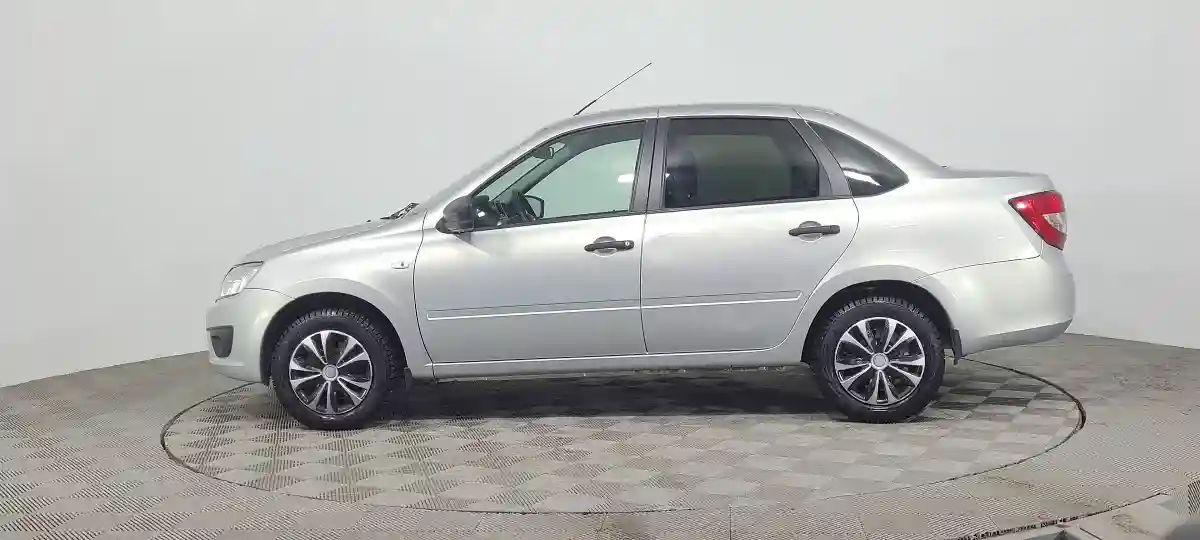 LADA (ВАЗ) Granta 2018 года за 4 990 000 тг. в Караганда