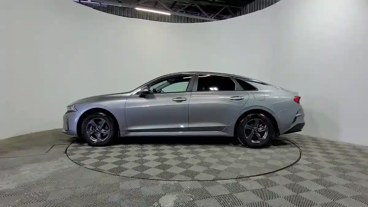 Kia K5 2021 года за 9 990 000 тг. в Алматы