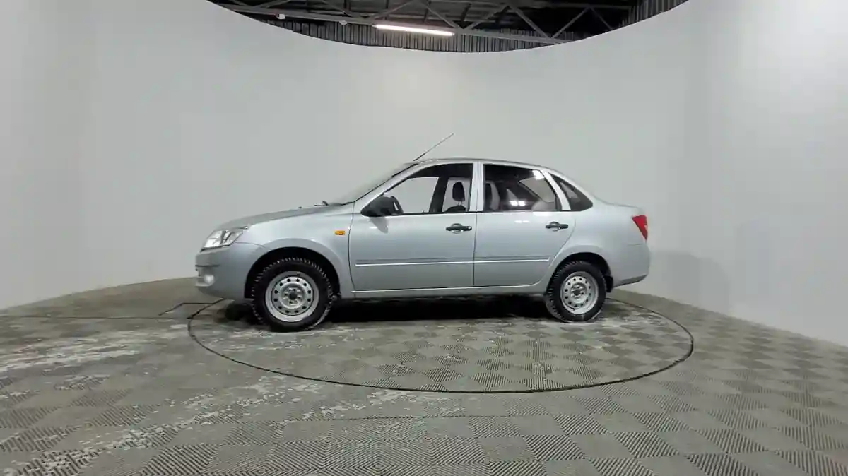 LADA (ВАЗ) Granta 2013 года за 2 540 000 тг. в Алматы