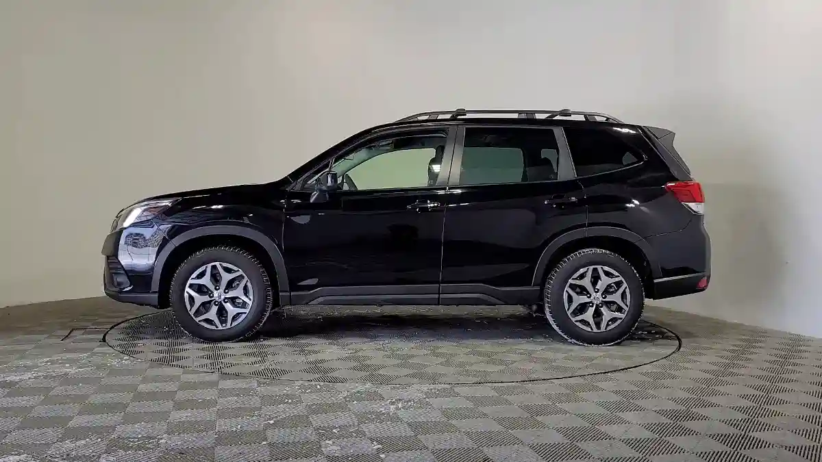 Subaru Forester 2023 года за 14 090 000 тг. в Алматы