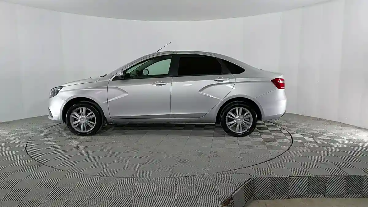 LADA (ВАЗ) Vesta 2018 года за 4 200 000 тг. в Актау