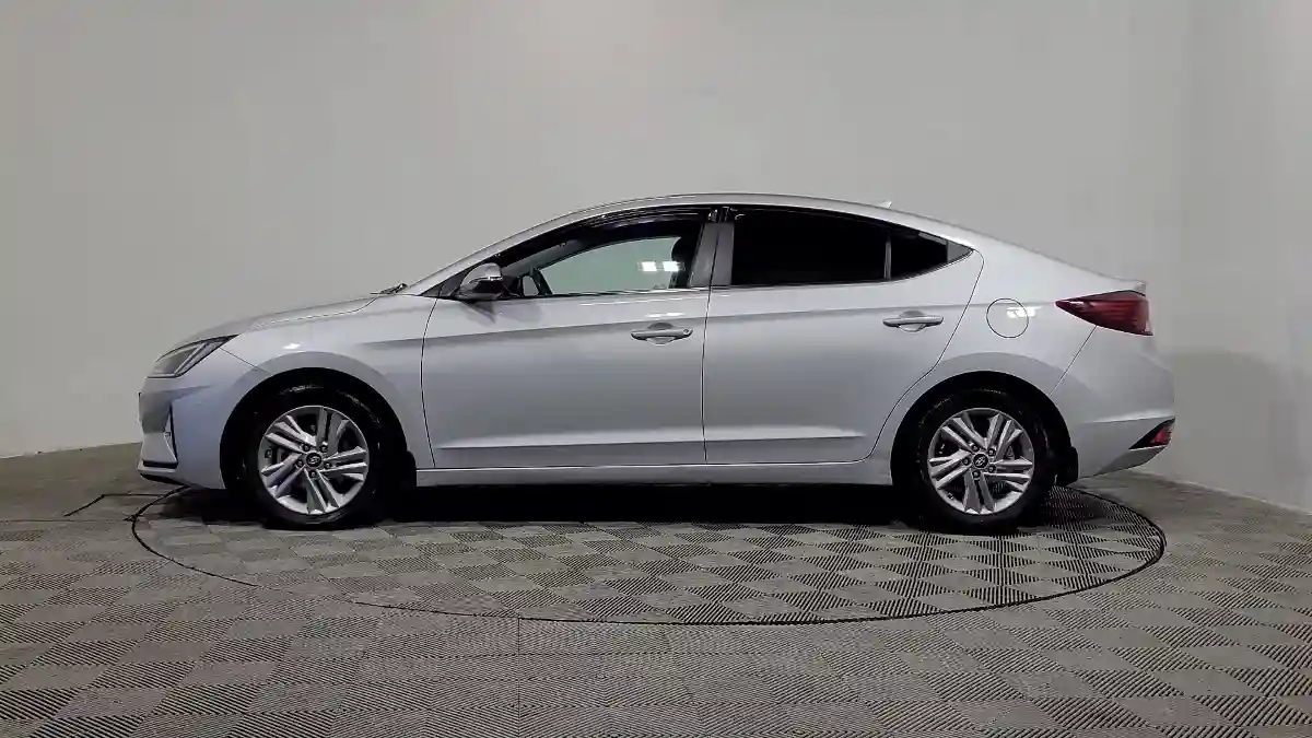 Hyundai Elantra 2019 года за 9 190 000 тг. в Алматы